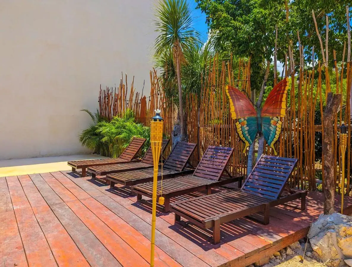 Xhule Hotel Boutique Tulum 4*,
